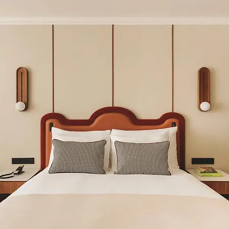 Hotel Condes De Barcelona-3